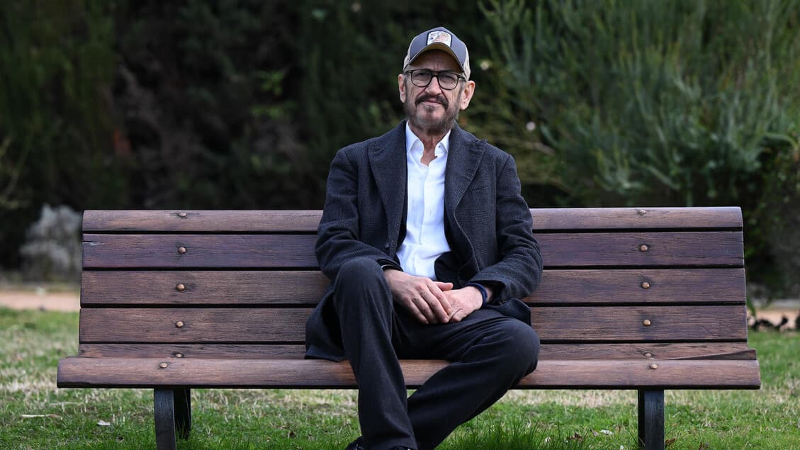 Marco Giallini operato ad Aosta: frattura al femore durante le riprese