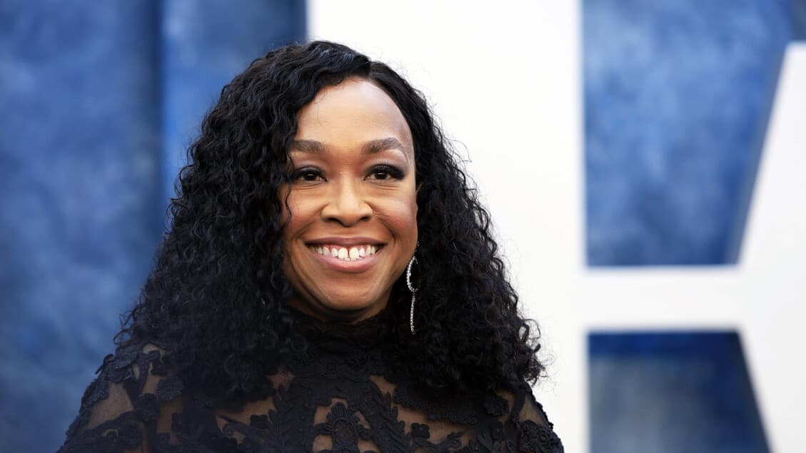Shonda Rhimes punta alle serie action femminili dopo Bridgerton