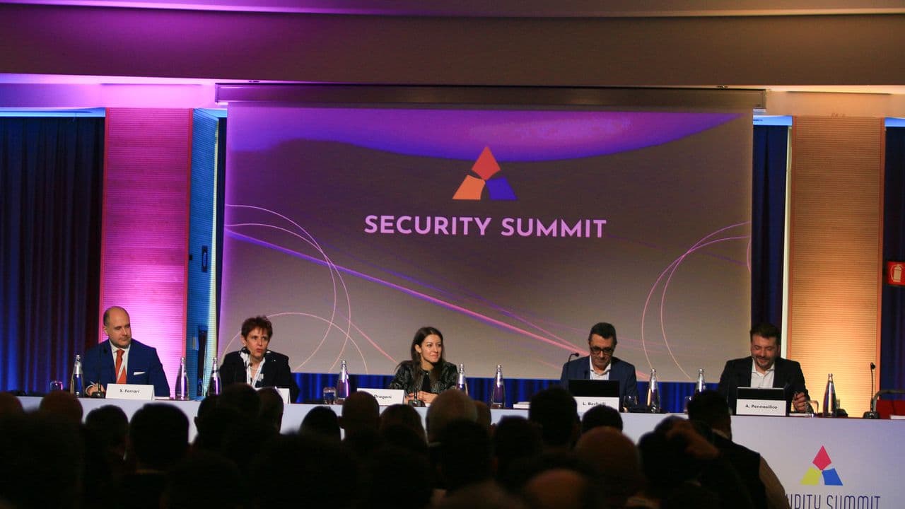 Cyberattacchi +49% nel 2025, ma l'Italia migliora nella prevenzione