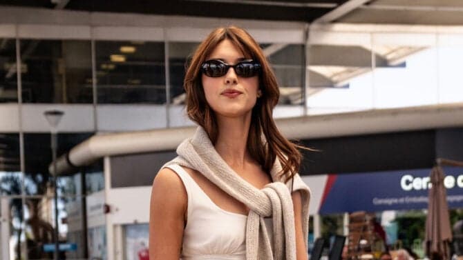 L'abito bianco Mango che sta conquistando l'estate: il segreto di Daisy Edgar-Jones