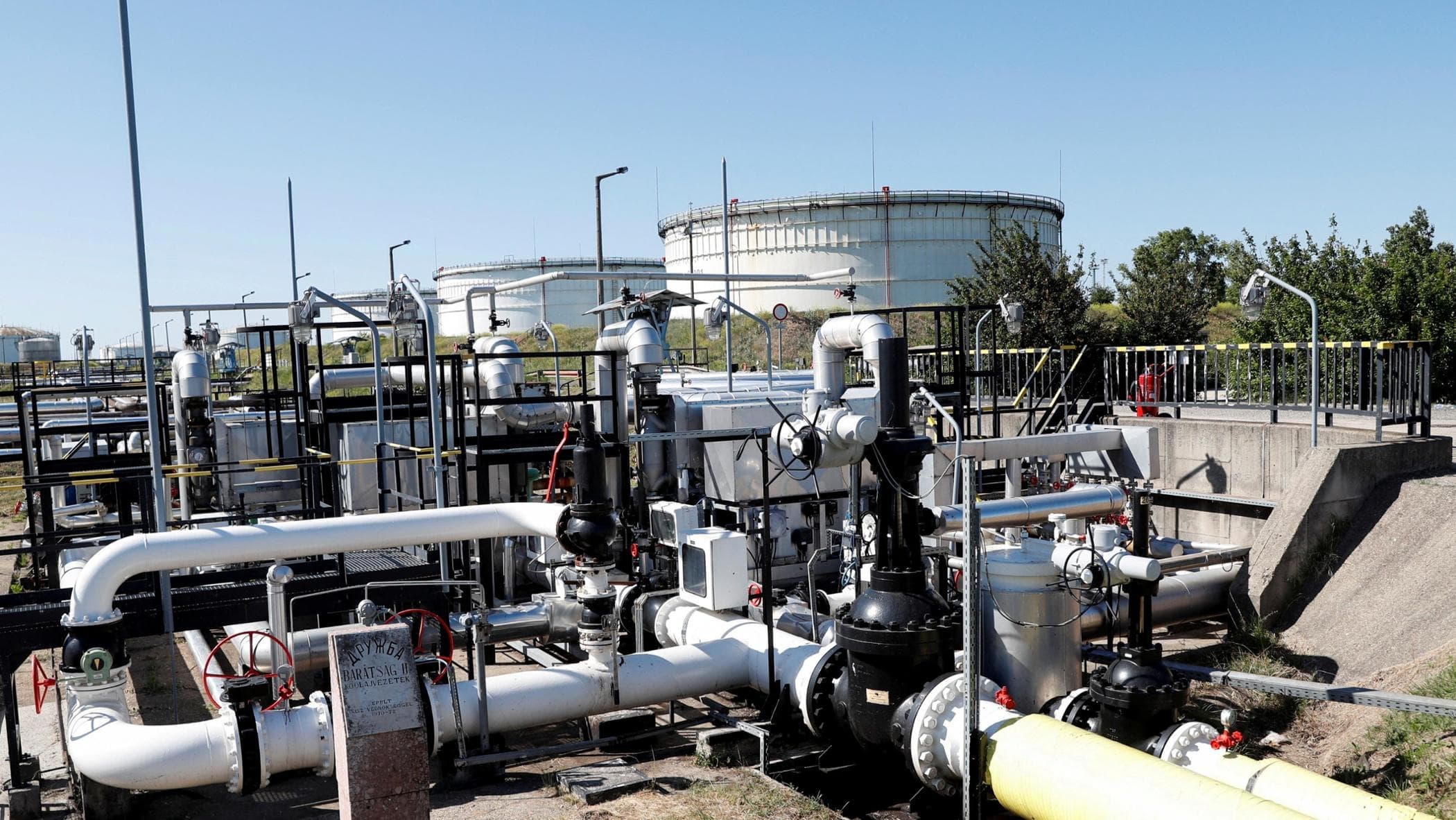 Ungheria blocca prestito Ue da 50 miliardi all'Ucraina per l'oleodotto